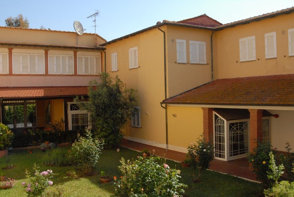 Santa Caterina Hotel San Vincenzo Exterior photo