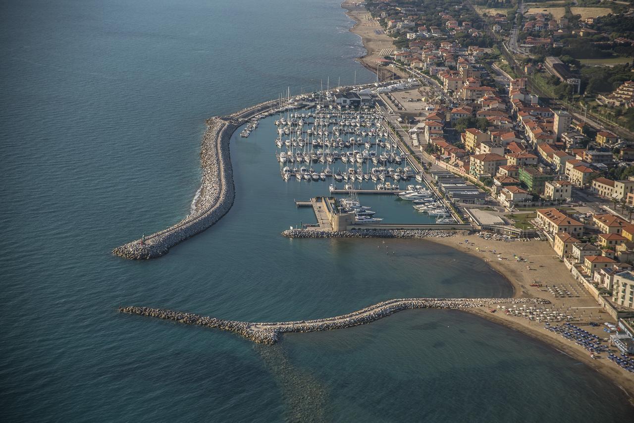 Santa Caterina Hotel San Vincenzo Exterior photo