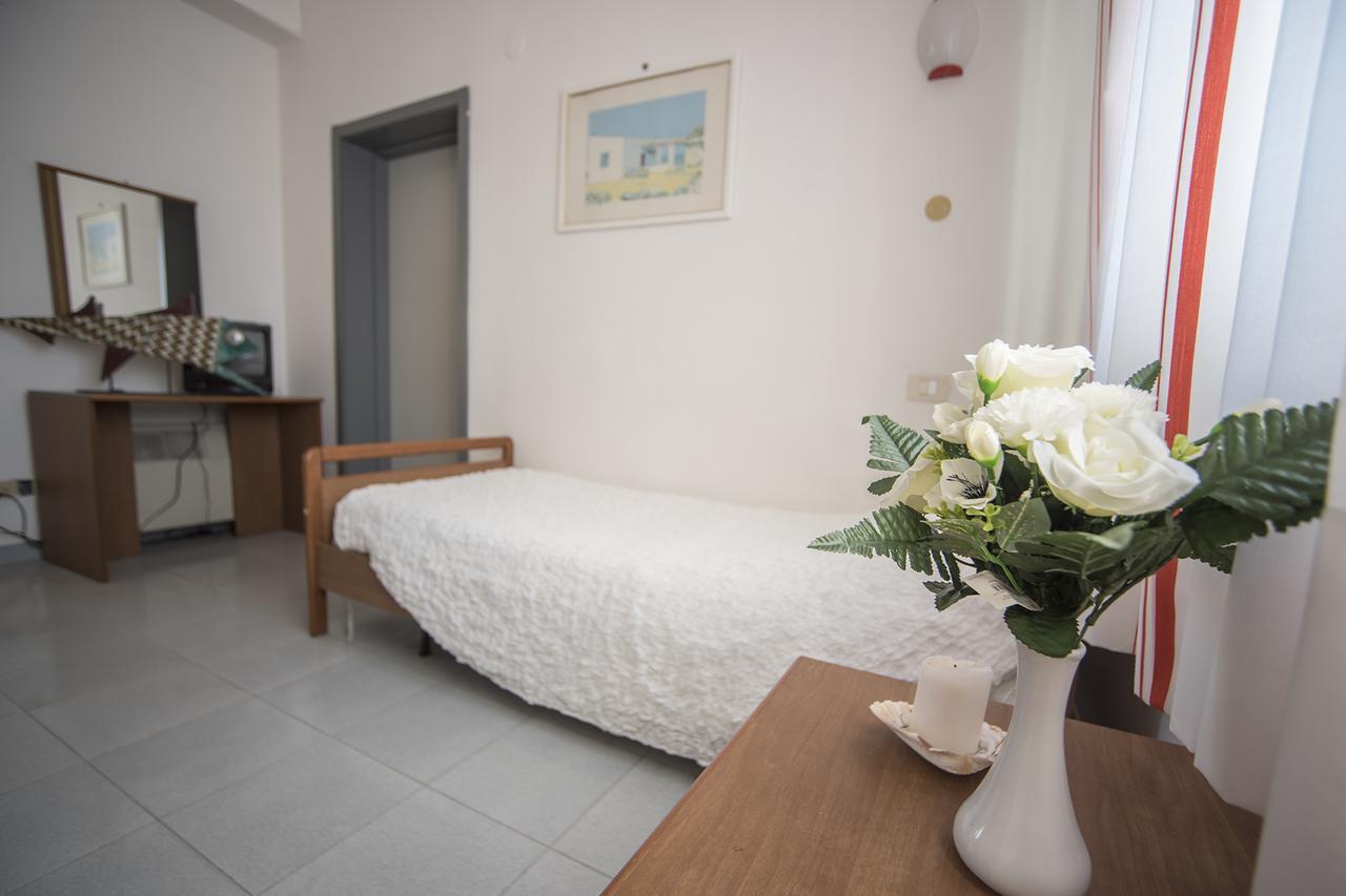 Santa Caterina Hotel San Vincenzo Exterior photo